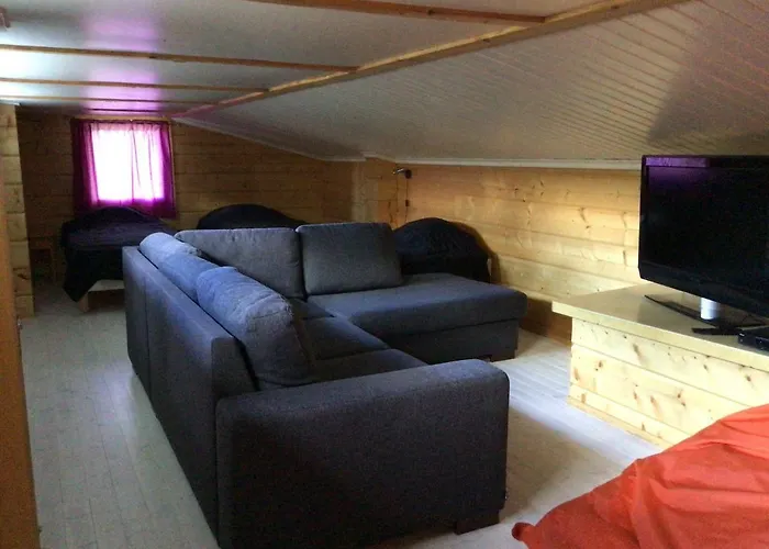 ヴィラ Kuhmit Cottages