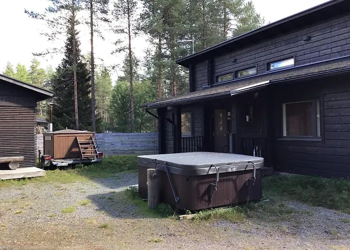 Kuhmit Cottages Κούουσαμο