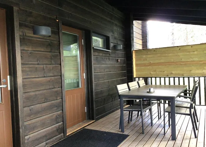 Βίλα Kuhmit Cottages